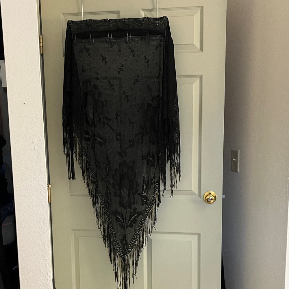 Chic Black Asymmetrical Fringe Skirt